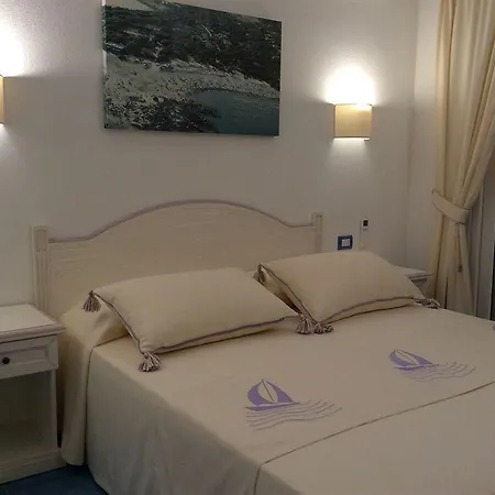 Janas Hotel