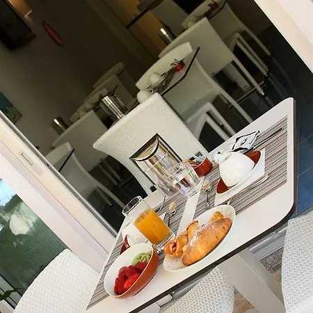 Janas 3* וילסימיוס